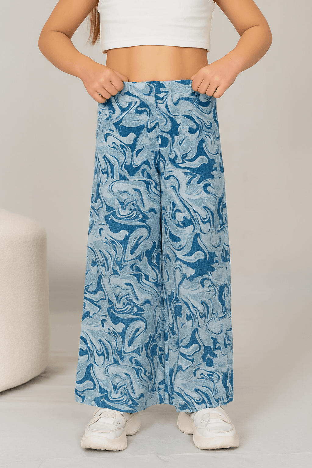 Girls Wide Leg Denim Jeans - Light Wash - Cute Kids